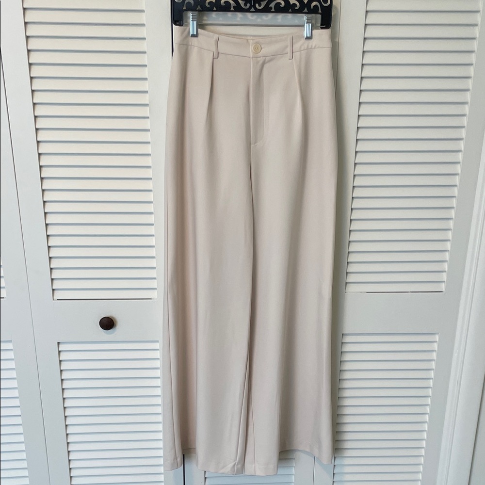 Storia Wide Leg Dress Pants in Light Beige
